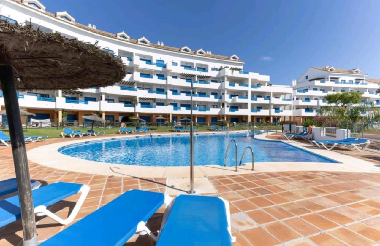 El Hacho Manilva Exterior photo